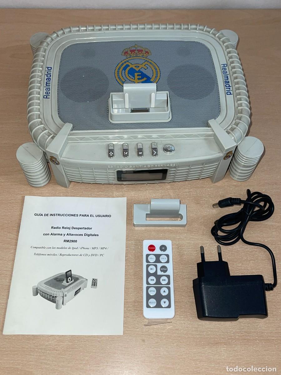 Coleccionismo deportivo: REAL MADRID Estadio Santiago Bernabeu Radio Reloj Despertador Edici&oacute;n Limitada Producto Oficial