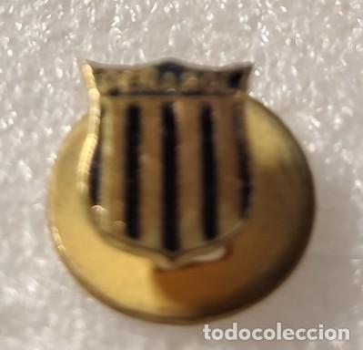 Sammelleidenschaft Sport: ANTIGUA INSIGNIA FUTBOL A&Ntilde;OS 40-50 OJAL ESCUDO Club Atl&eacute;tico Pe&ntilde;arol URUGUAY #76