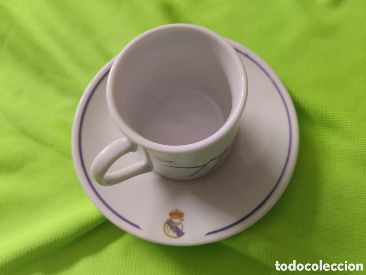 Collectionnisme sportif: REAL MADRID JUEGO DE CAF&Eacute; TAZA Y PLATO DIARIO DEPORTIVO AS