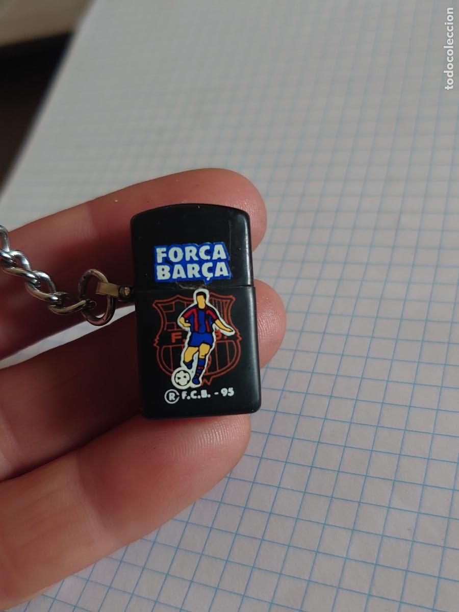 Coleccionismo deportivo: MINIATURA DE ENCENDEDOR DE GASOLINA FOR&Ccedil;A BAR&Ccedil;A 1995. LLAVERO
