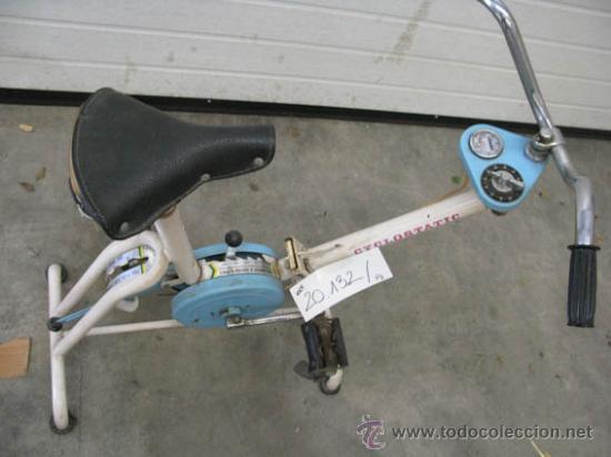 Coleccionismo deportivo: Bicicleta est&aacute;tica modelo CYCLOSTATIC - Foto 3