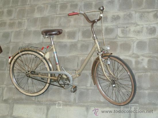 Coleccionismo deportivo: Bicicleta a&ntilde;os 70 - Foto 1