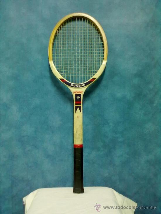 Sports collectibles: RAQUETA DE TENIS DUNLOP PIONER
