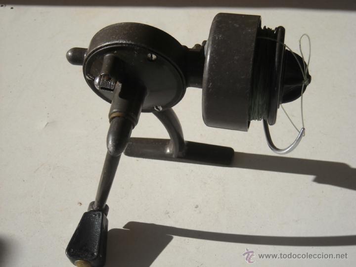Coleccionismo deportivo: CARRETE DE PESCA SAGARRA. - Foto 3