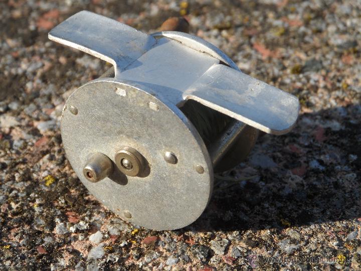 Coleccionismo deportivo: carrete de pesca antiguo - Foto 3