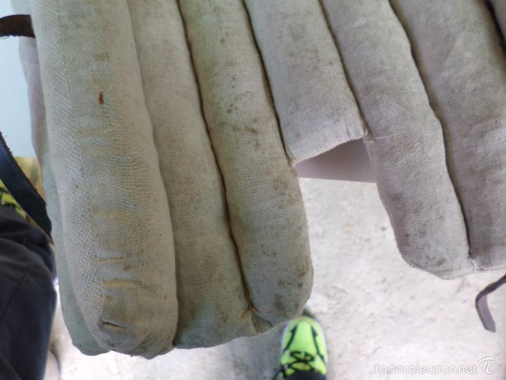 Coleccionismo deportivo: HOCKEY ROPA ANTIGUA - Foto 6