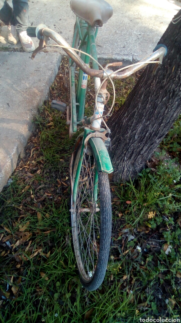Coleccionismo deportivo: Bicicleta BH completa pero para restaurar. - Foto 2