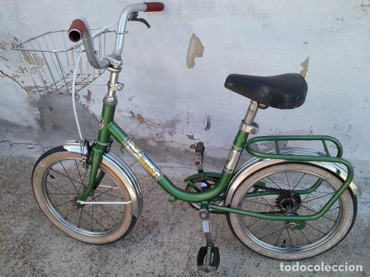 Coleccionismo deportivo: Bicicleta TORROT infantil 60-70s - Foto 2