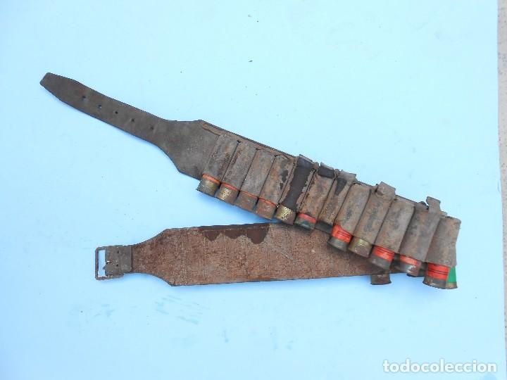 Collectionnisme sportif: Antigua cartuchera de cazador. a&ntilde;os 50. Cinto.