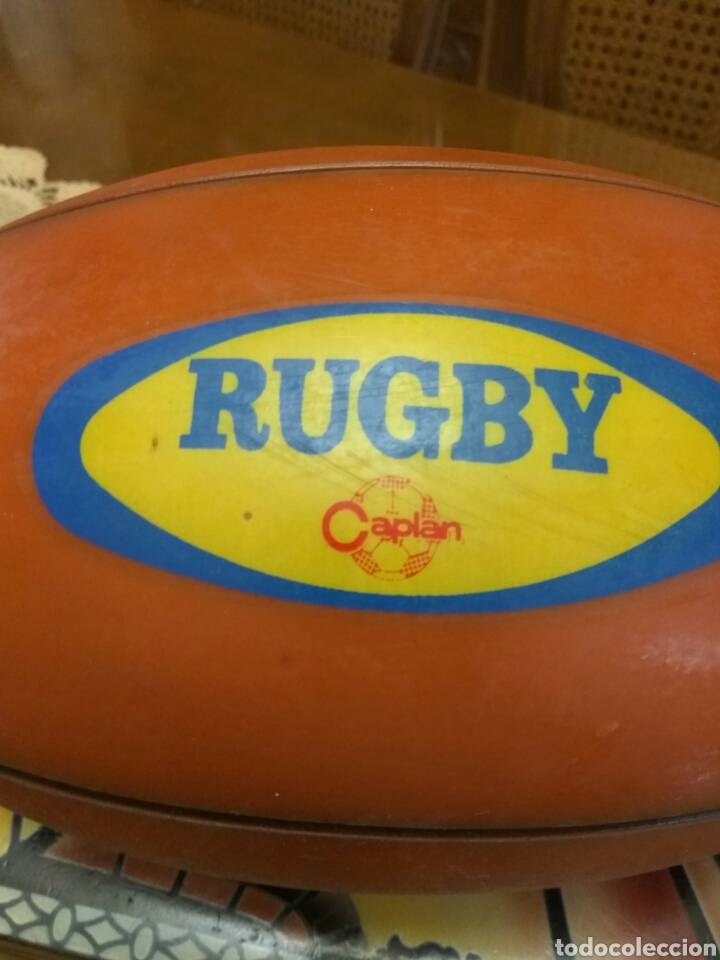 Coleccionismo deportivo: RUGBY BAL&Oacute;N MARCA CAPLAN A&Ntilde;OS 60 - Foto 3