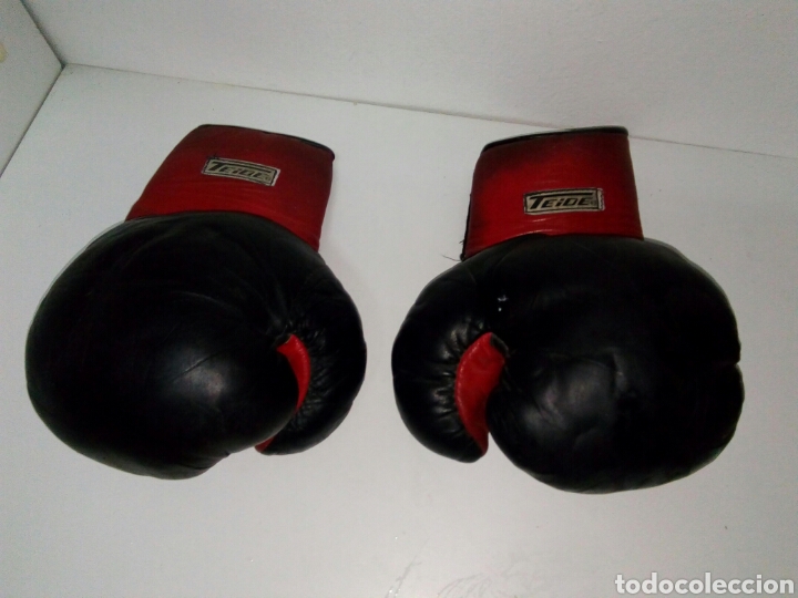 Coleccionismo deportivo: Guantes de boxeo teide.. - Foto 1