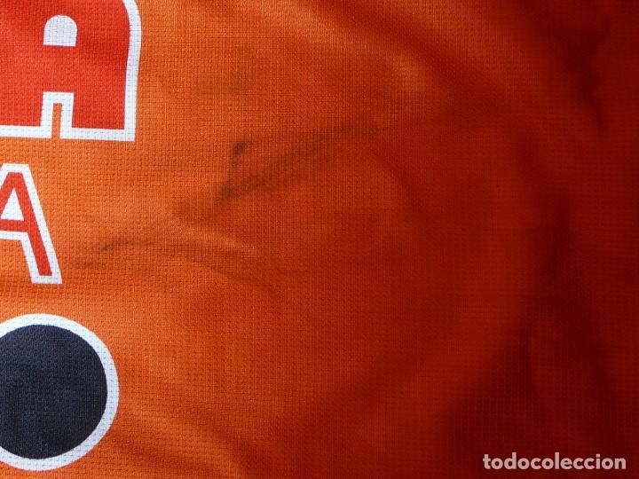 Coleccionismo deportivo: Bufanda Pamesa Valencia. Copa del Rey 2004 - Foto 4