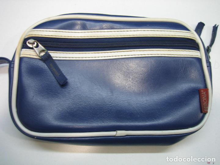 Coleccionismo deportivo: Antigua bolsa de mano Head - Foto 2