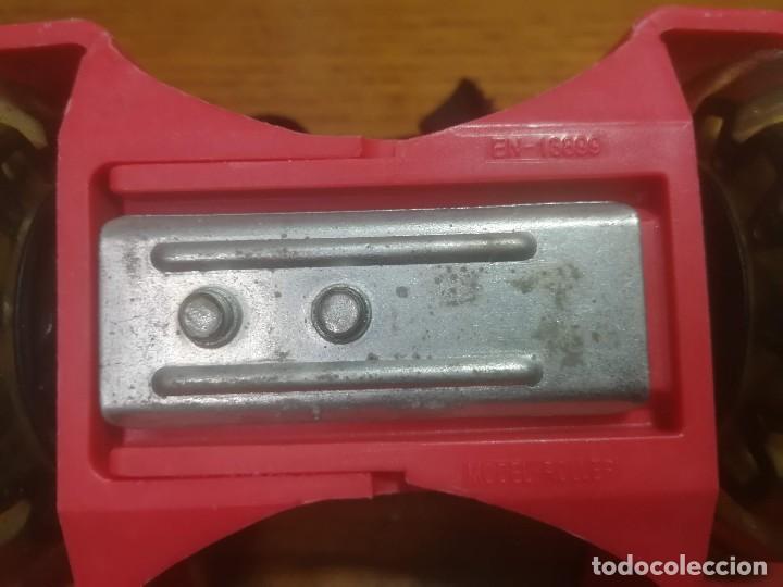 Coleccionismo deportivo: PATINES ROLLER MODEL COLACAO. - Foto 6