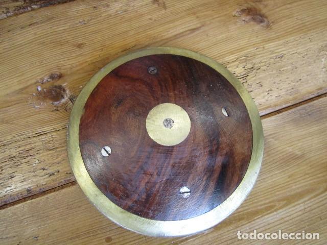 Coleccionismo deportivo: Disco de lanzamiento antiguo - Foto 1