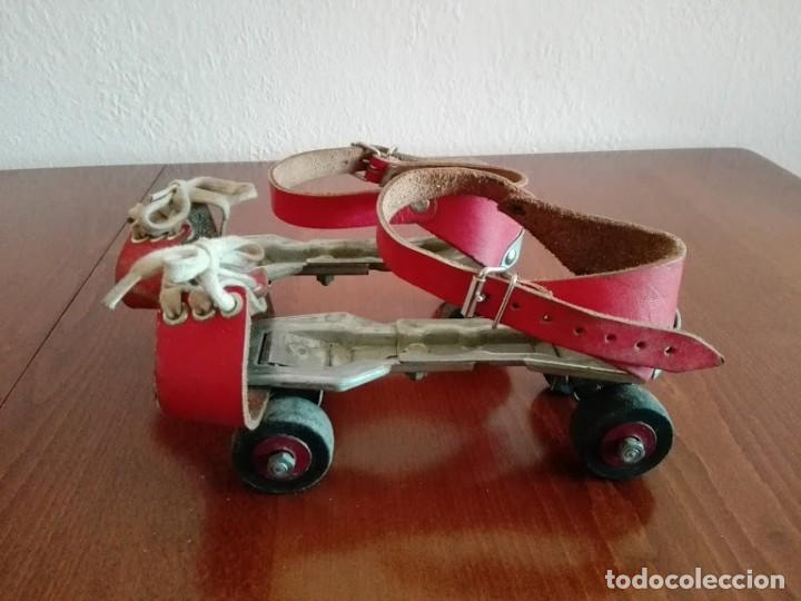 Coleccionismo deportivo: Patines de ruedas vintage - Foto 1