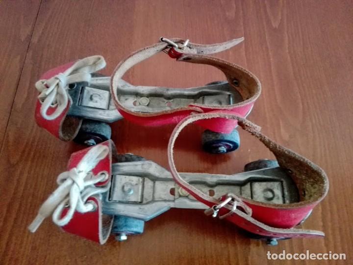Coleccionismo deportivo: Patines de ruedas vintage - Foto 3