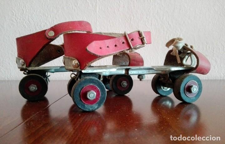 Coleccionismo deportivo: Patines de ruedas vintage - Foto 10