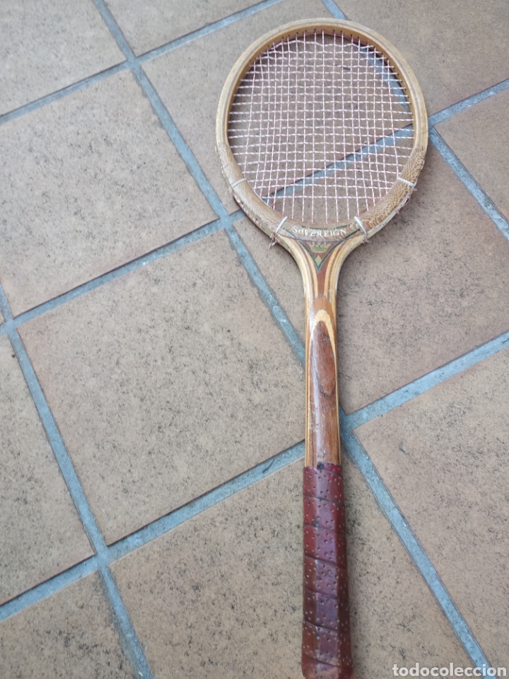 Coleccionismo deportivo: Raqueta de madera sovereign - Foto 3