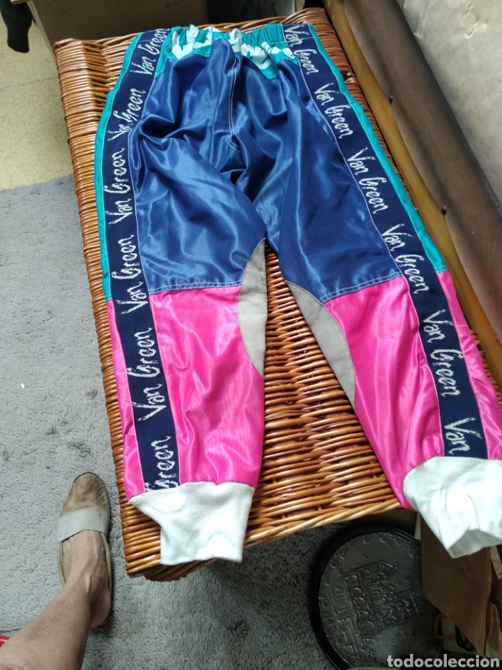Collectionnisme sportif: Pantalones moto