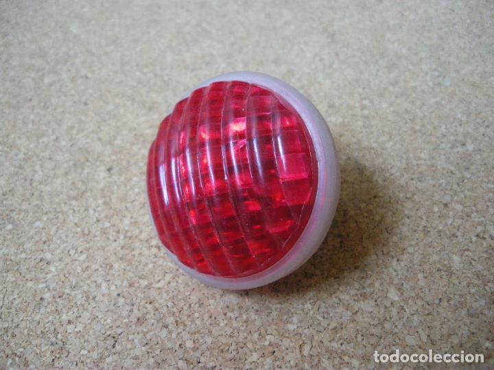 Coleccionismo deportivo: Reflectante Trasero - A cuadro. - Foto 2