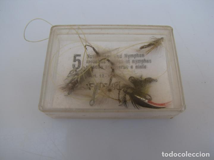 Coleccionismo deportivo: 2- Caja con mosca seca - Foto 6