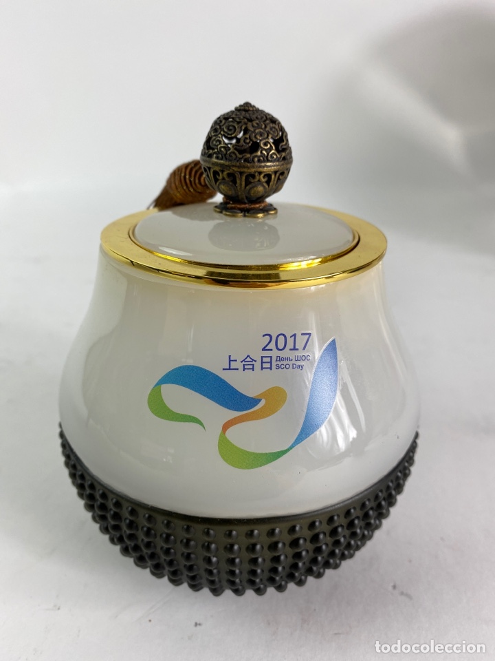 Coleccionismo deportivo: CAJA DE OPALINA Y CRISTAL GRANULADO. 2017 SCO DAY. - Foto 1