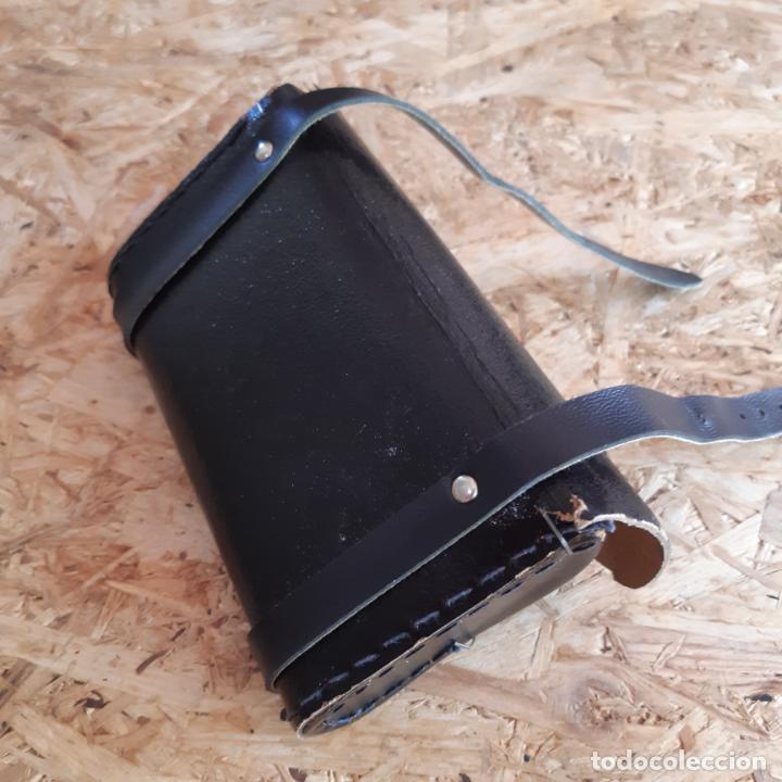 Coleccionismo deportivo: Cartera CALMERA para colgar del sill&iacute;n. - Foto 5