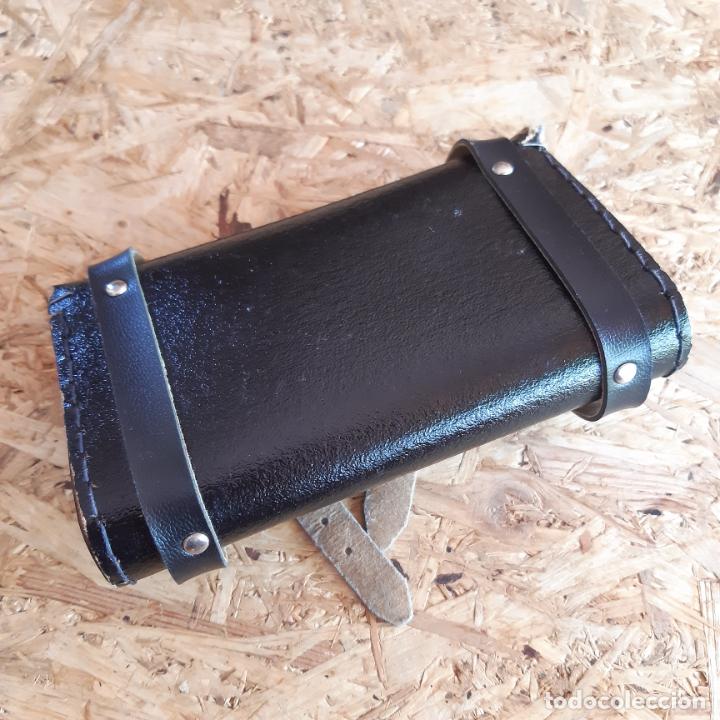 Coleccionismo deportivo: Cartera CALMERA para colgar del sill&iacute;n. - Foto 6