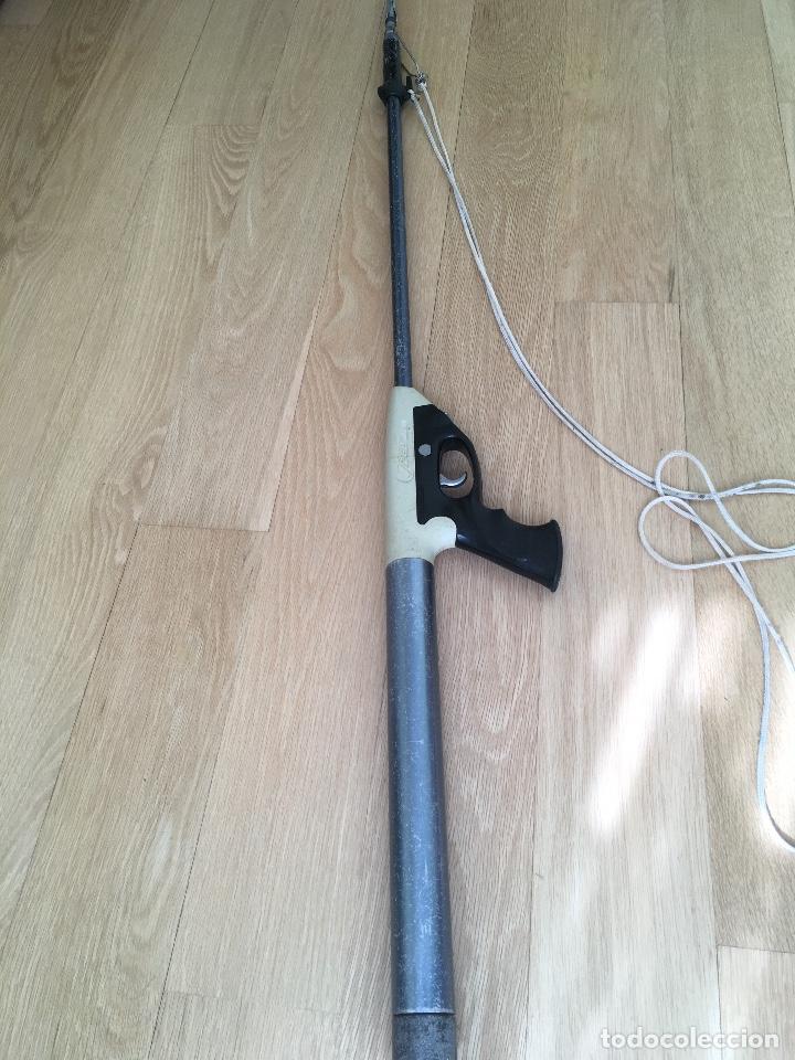 Coleccionismo deportivo: FUSIL OLEONEUMATICO de buceo, TECHNISUB-JAGUAR 115. - Foto 8