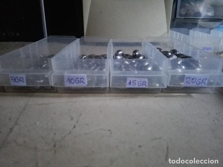 Coleccionismo deportivo: 50 UND plomos oliva 5 gr - Foto 1