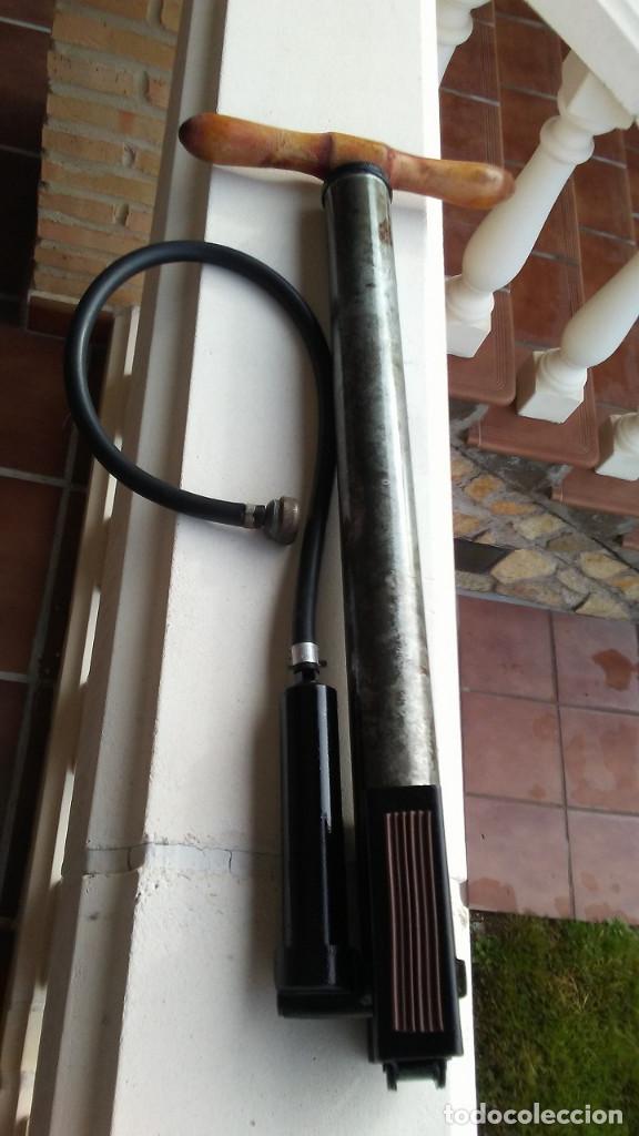 Coleccionismo deportivo: BOMBA DE INFLADO ANTIGUA - Foto 1