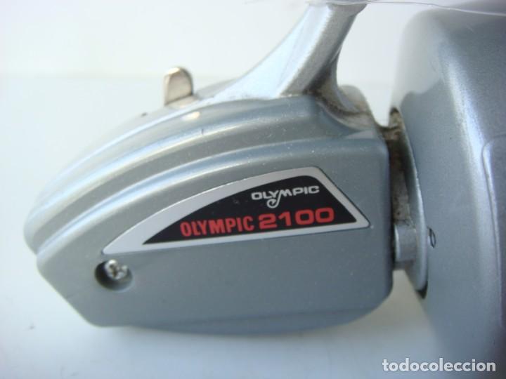 Coleccionismo deportivo: CARRETE DE PESCA MARCA OLIMPIC 2100 - Foto 2