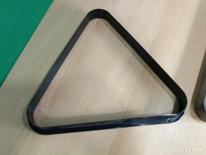 Coleccionismo deportivo: DOS TRIANGULOS PARA LAS BOLAS DE BILLAR, COMO NUEVOS - Foto 7
