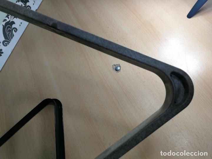 Coleccionismo deportivo: DOS TRIANGULOS PARA LAS BOLAS DE BILLAR, COMO NUEVOS - Foto 11