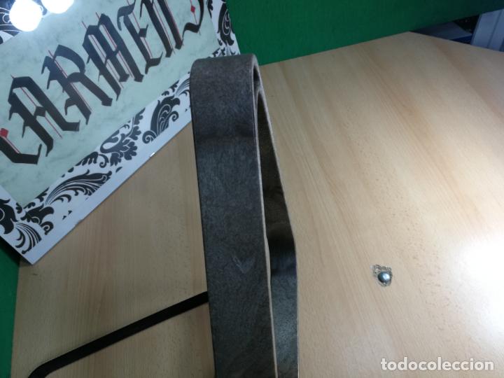 Coleccionismo deportivo: DOS TRIANGULOS PARA LAS BOLAS DE BILLAR, COMO NUEVOS - Foto 18