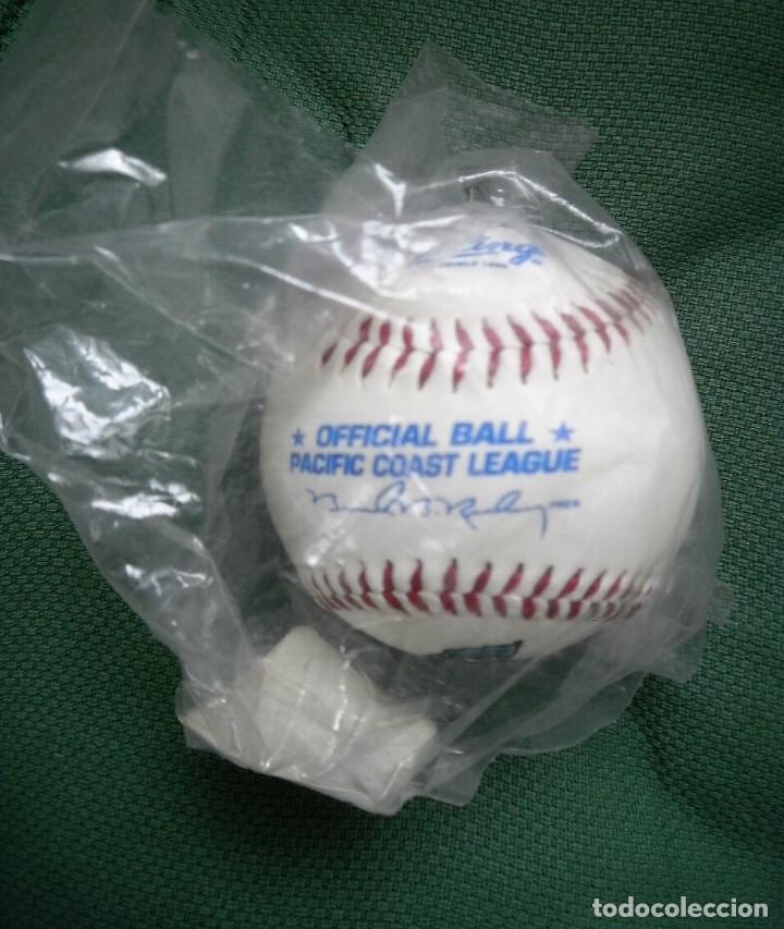 Coleccionismo deportivo: Bola de beisball oficial. - Foto 1