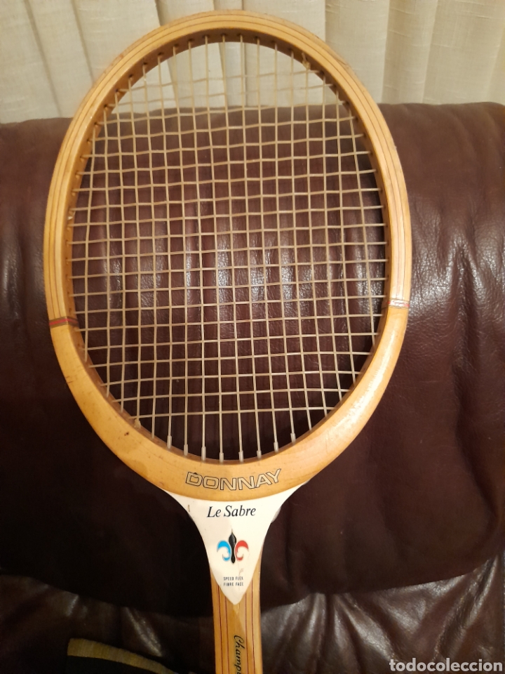 Collectionnisme sportif: Antigua raqueta de madera Donnay Le Sabre