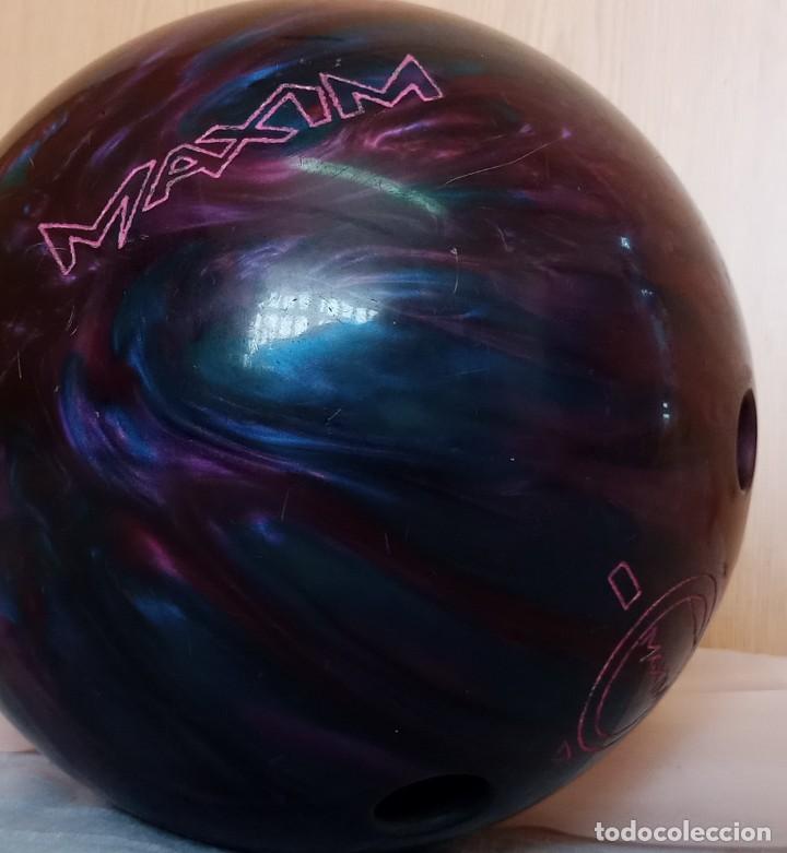 Coleccionismo deportivo: Bola de bolos. EBONITE - MAXIM. - Foto 6
