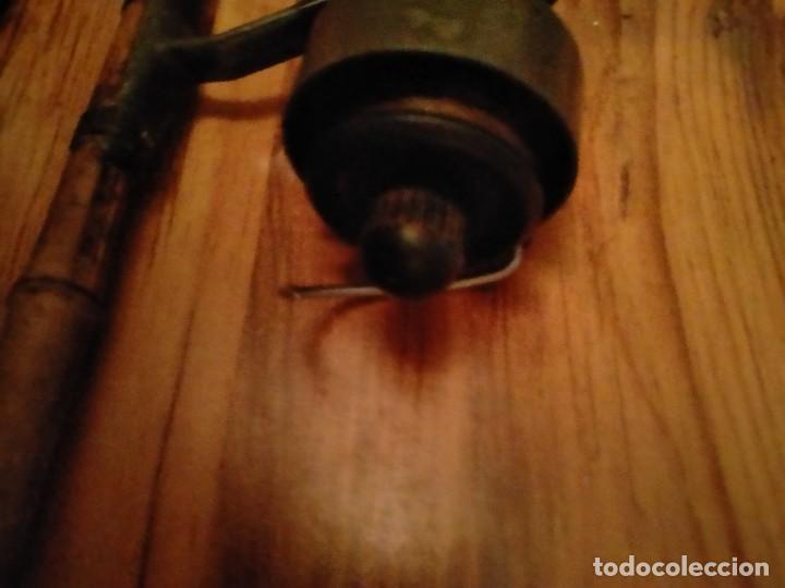 Coleccionismo deportivo: CARRETE SAGARRA EN CA&Ntilde;A ORIGINAL DE BAMBU - Foto 4