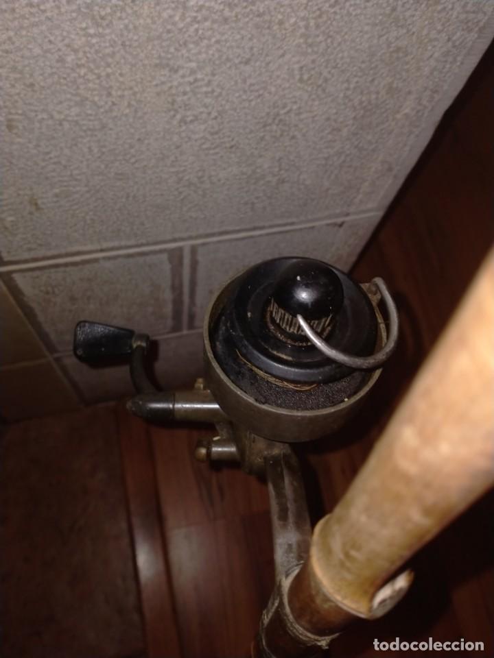 Coleccionismo deportivo: CARRETE SAGARRA EN CA&Ntilde;A ORIGINAL DE BAMBU - Foto 5
