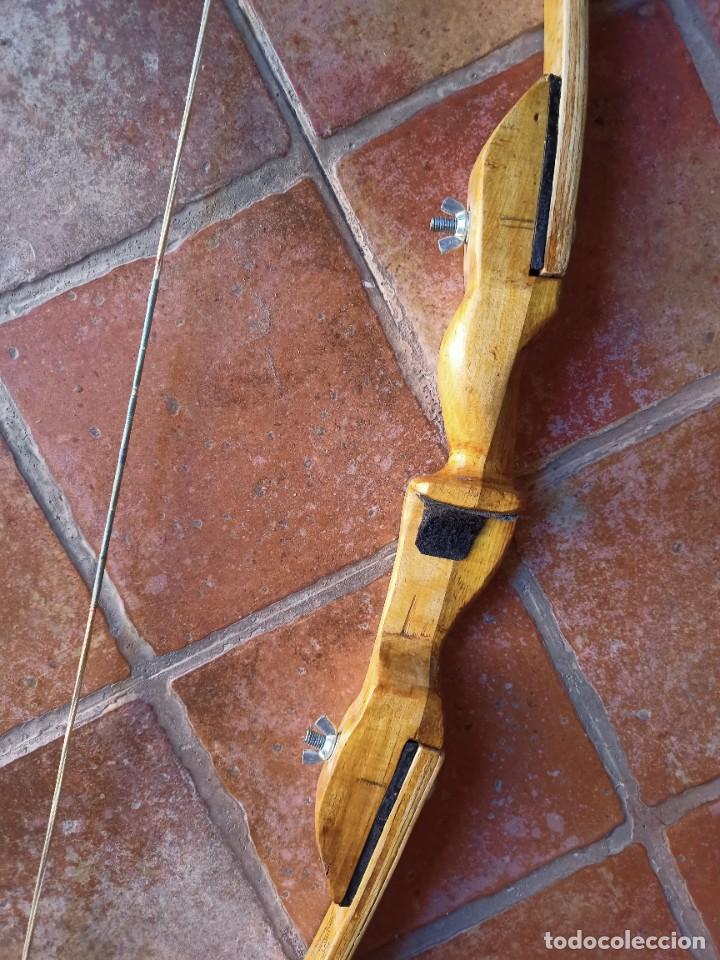 Coleccionismo deportivo: Arco de fabricaci&oacute;n artesanal - Foto 3