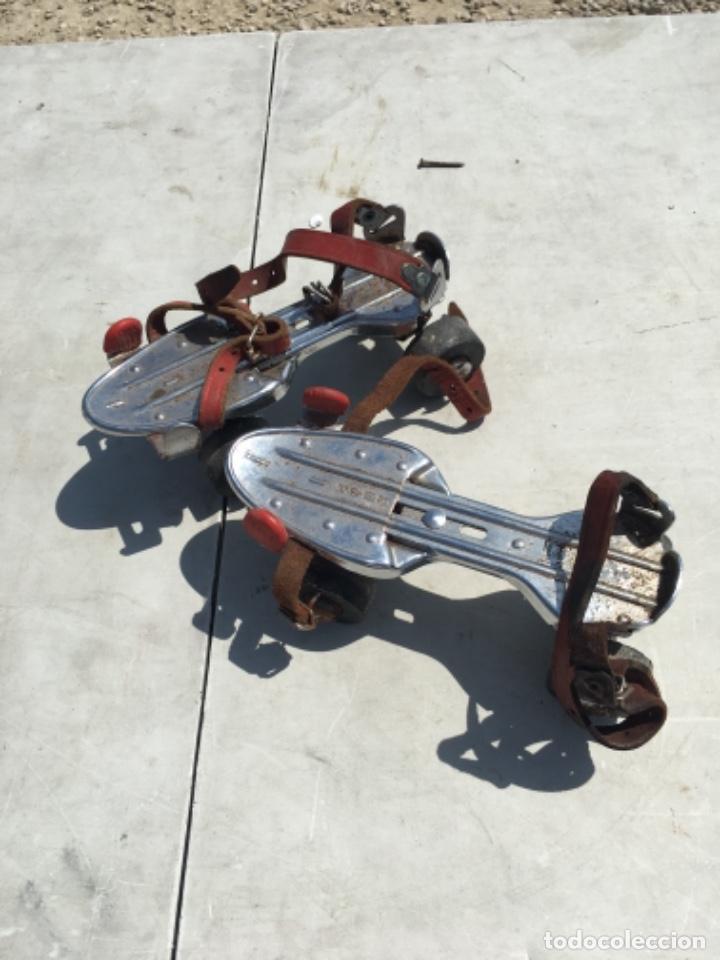 Coleccionismo deportivo: Patines antiguo - Foto 1