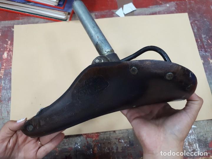 Coleccionismo deportivo: Sill&iacute;n Piel. BROOKS B17 - Foto 4