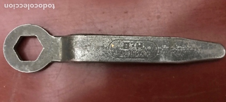 Coleccionismo deportivo: Llave bicicleta BH - Foto 1