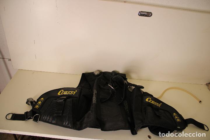 Coleccionismo deportivo: chaleco xl cressi - sub - j 107 - Foto 6