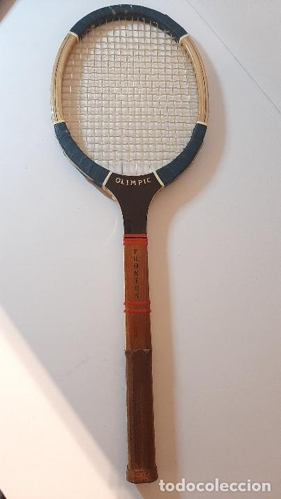 Coleccionismo deportivo: Raqueta de madera OLIMPIC - Foto 1