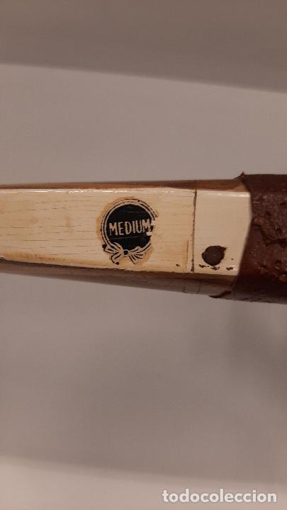 Coleccionismo deportivo: Raqueta de madera marca PHONIX - Foto 4