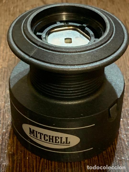 Coleccionismo deportivo: Accesorio de pesca MITCHELL FLEX 6000. Parece nuevo. - Foto 2