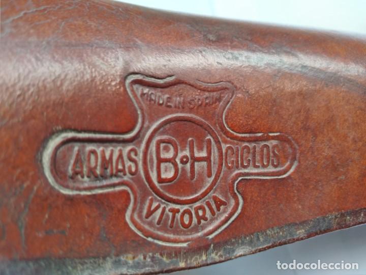 Coleccionismo deportivo: BH sillin cuero - Foto 2